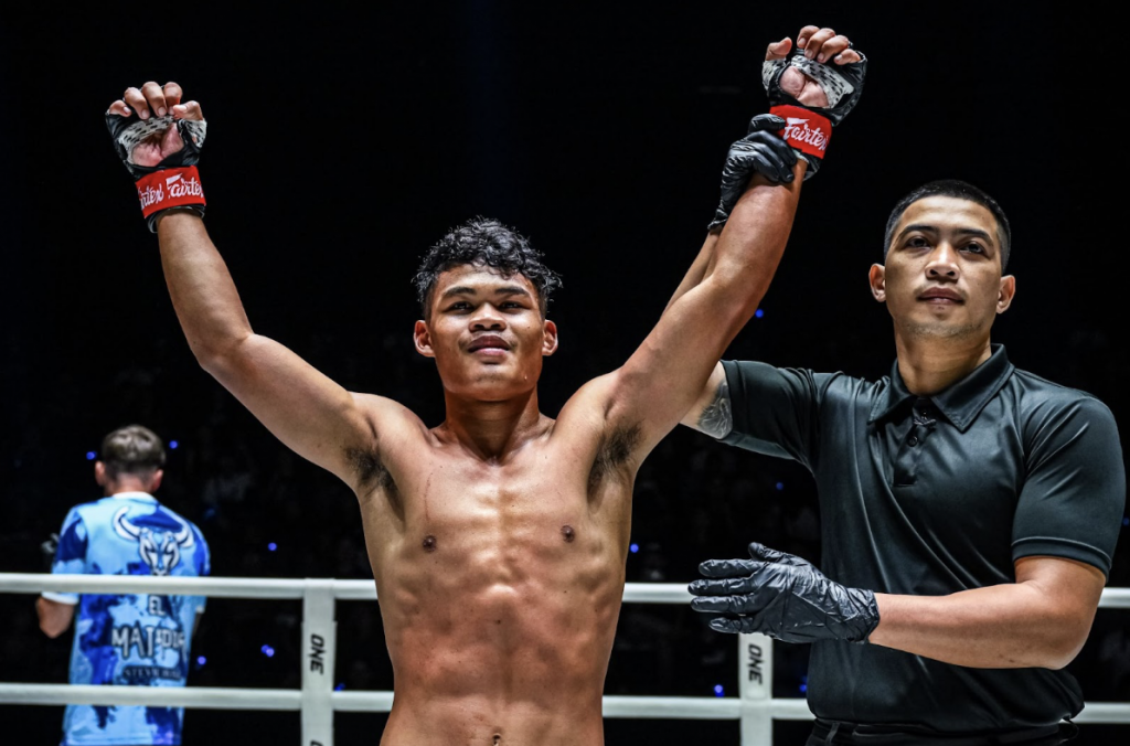 ก้องชัย